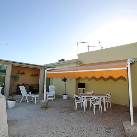 Re Sole Case Vacanze - Esclusivo Attico M A R T E Con Spaziosissima Terrazza Solarium Attrezzata Avola Extérieur photo